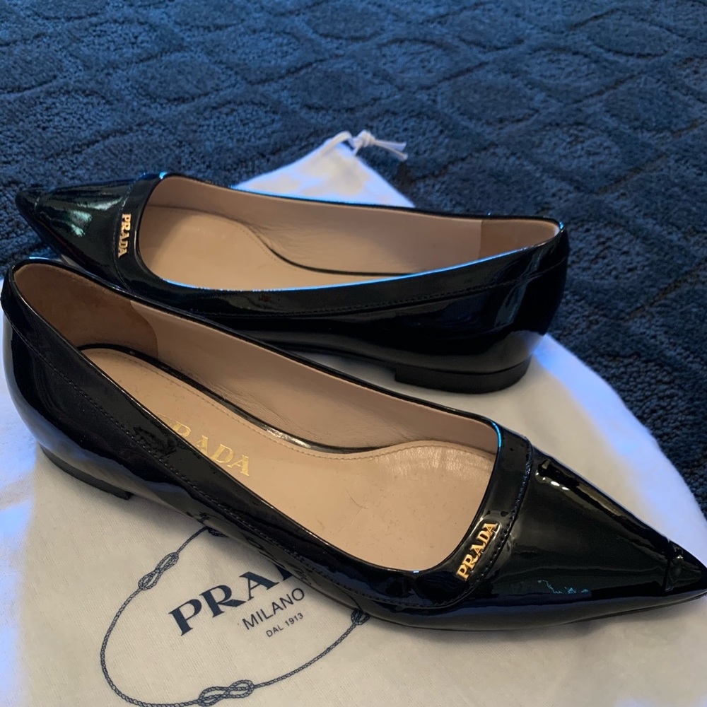 GORGEOUS PRADA FLATS Size36
